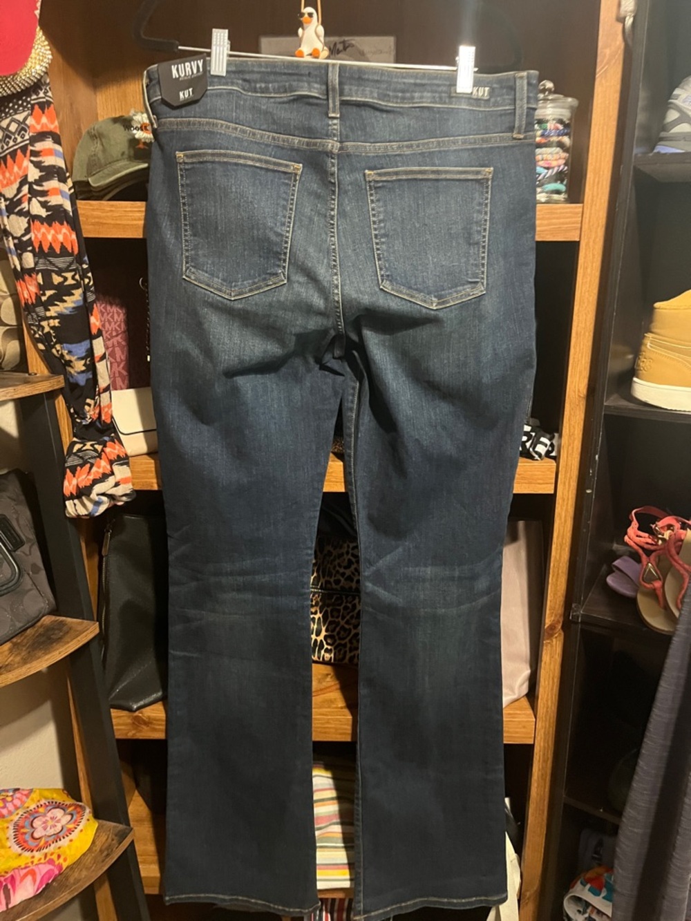 Kut from the Kloth Kurvy Flare Jeans in Dark Wash - Picture 4 of 5